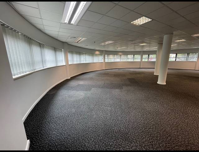 439M² OFFICE TO LET IN PARKTOWN